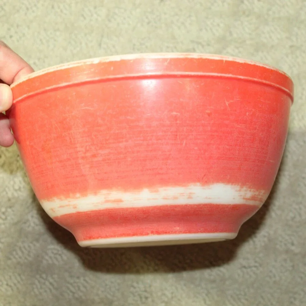 Set of 2 Vintage Pyrex 402 Primary Red Mixing Bowls - Fair Condition